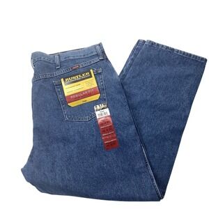 NWT Wrangler Rustler Straight Regular Fit Blue Jeans‎ Men's Size 44x30 med wash